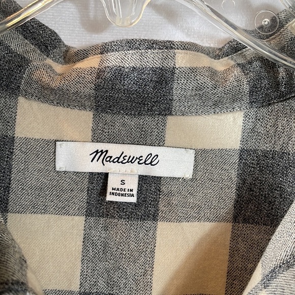 Madewell top Size S Longsleeve Button Down EUC Flannel Buffalo Check - Picture 2 of 14